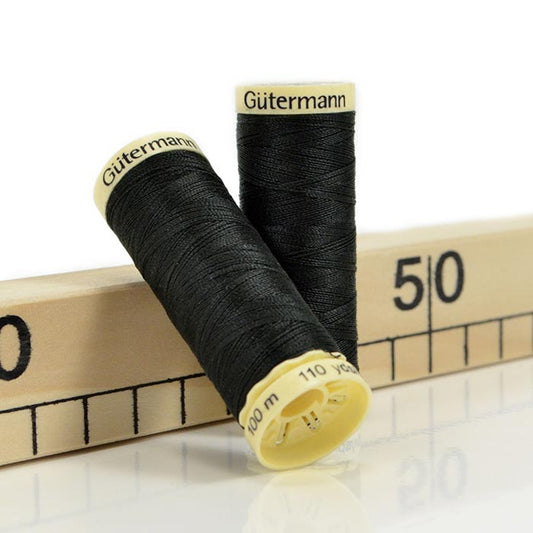 Gütermann Sewing Thread 000 Black