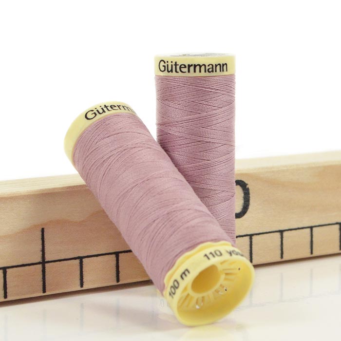 Fil de Parme Gütermann Cucitutto 568