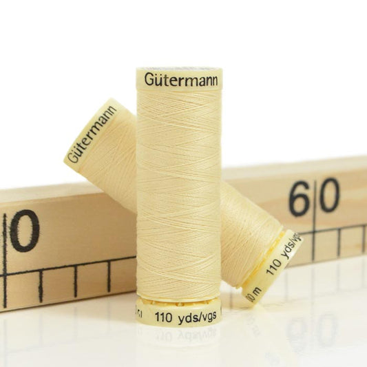Gütermann Sewing Thread 610 Cream