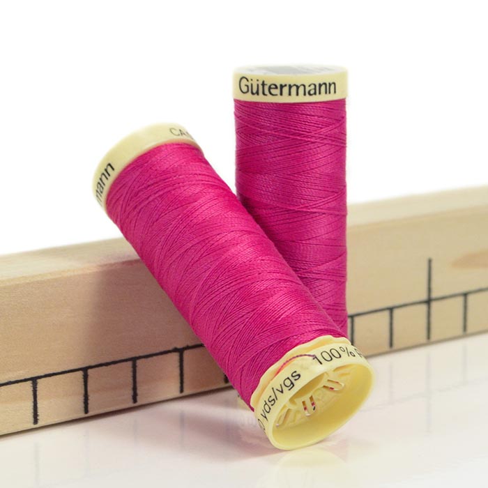 Fil Gütermann Cucitutto 733 Camélia