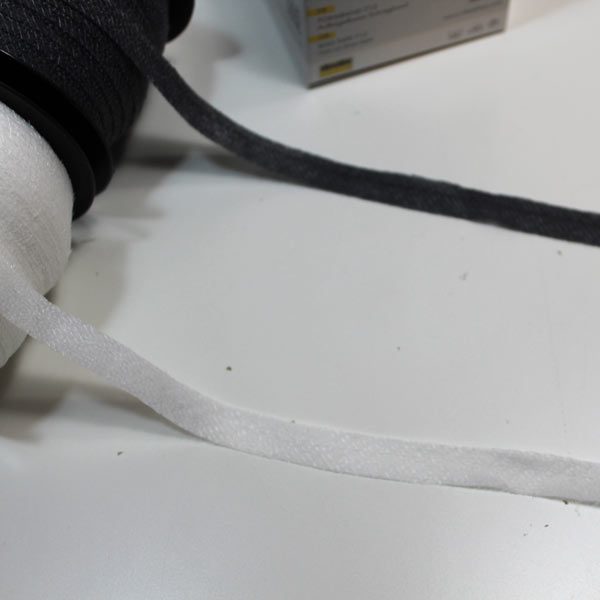 Formband, nastro sbieco, bianco/nero