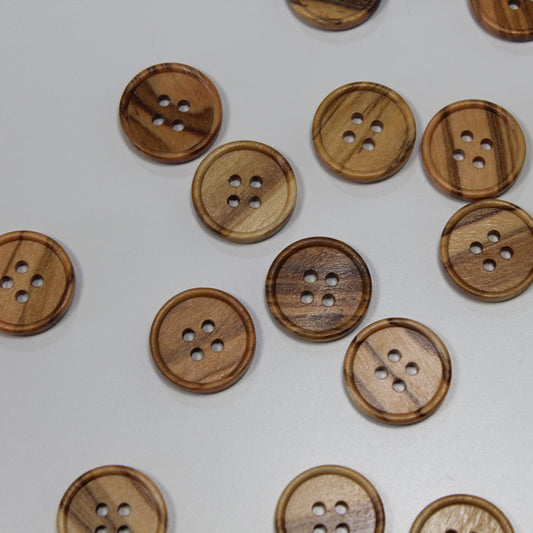 Oldy button, wood - various sizes