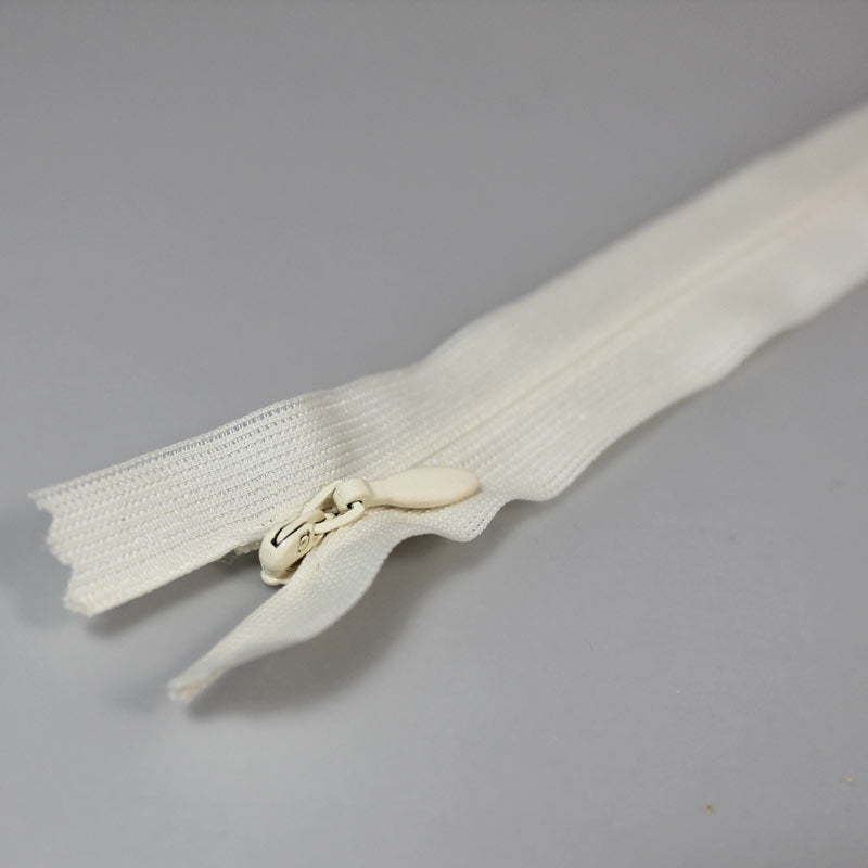 Cerniera invisibile, 25cm - vari colori