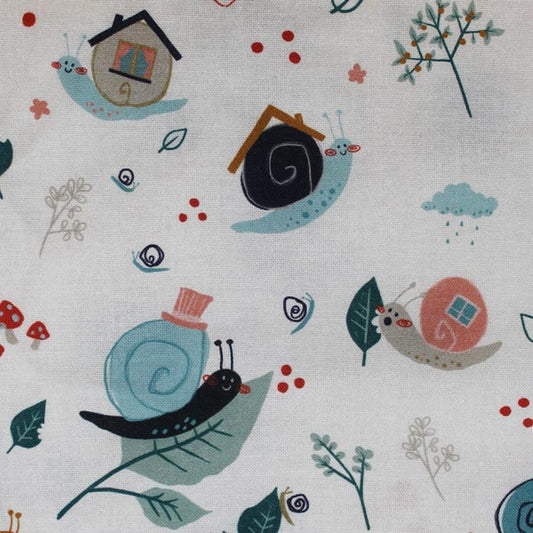 Fat quarter, Snail, beige, cretonne