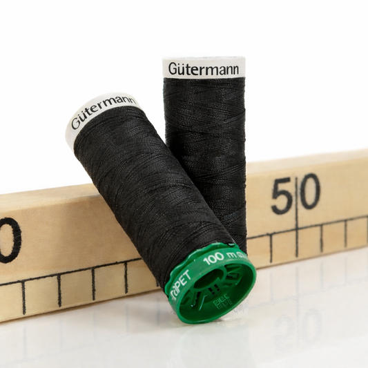 Gütermann Sewing Thread 000 Black