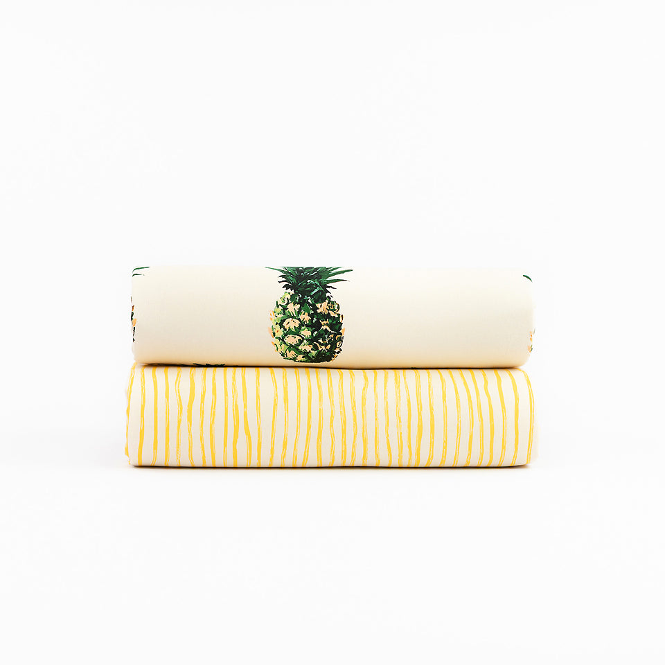 Pineapples, Papyrus Crème, Gabardine in tela di cotone