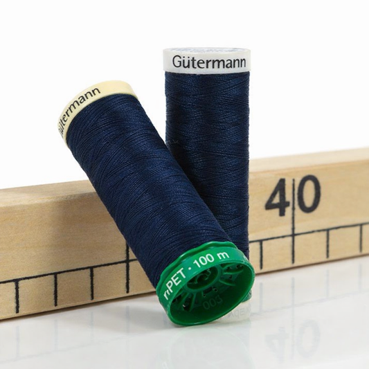 Filo Gütermann Cucitutto 011 Blu di Prussia