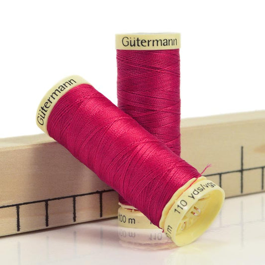 Filo Gütermann Cucitutto 382 Magenta